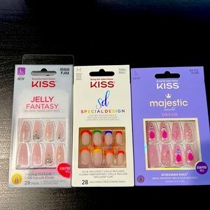 Bundle of kiss nails